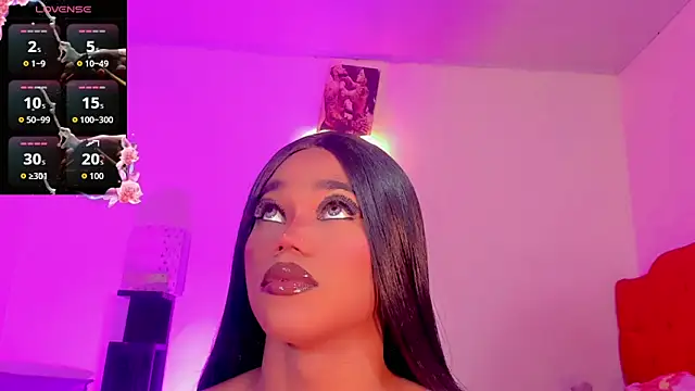 naomy  xx online show from 12/20/25, 02:47