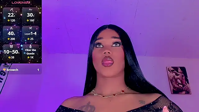 naomy  xx online show from 10/24/25, 03:16