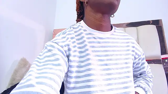 ItsVenuss online show from 01/13/26, 06:01