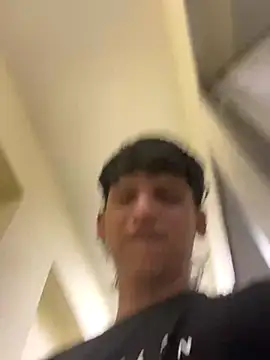 Snapshot of harry_lia_ chatting on 12/06/24, 12:51 harry lia  online show from 12/06/24, 12:51