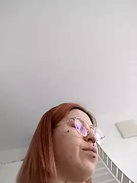 divine eve online show from 04/05/26, 11:28