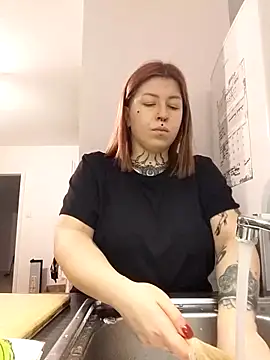 divine eve online show from 11/29/25, 08:09