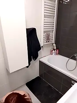 divine eve online show from 12/14/25, 10:48