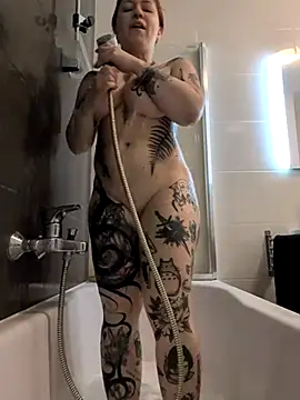 divine eve online show from 11/27/25, 03:34