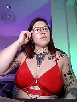 divine eve online show from 11/10/25, 09:53