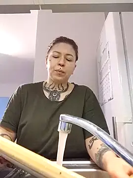 divine eve online show from 04/02/26, 02:57