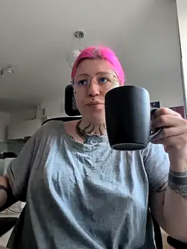 divine eve online show from 10/21/25, 01:54