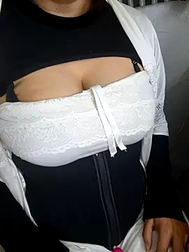 Derry Cooper online show from 03/30/26, 03:30