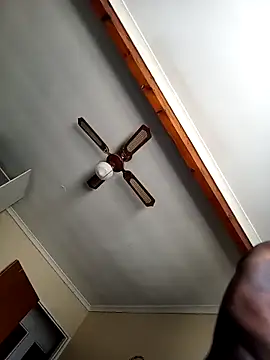 Snapshot of Goodsense chatting on 02/20/25, 08:39 Goodsense online show from 02/20/25, 08:39