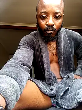 Snapshot of Goodsense chatting on 01/14/25, 02:32 Goodsense online show from 01/14/25, 02:32