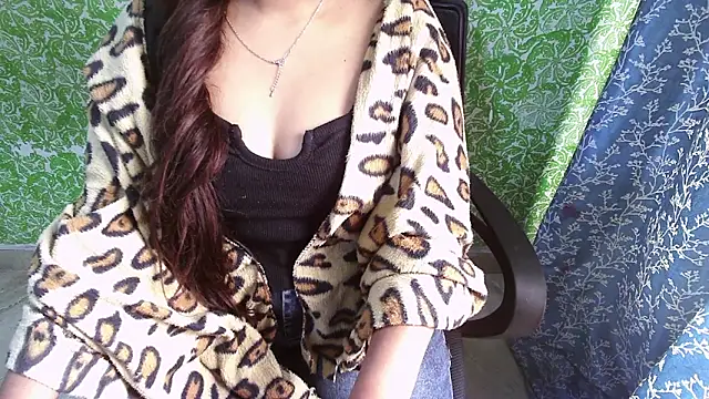  mOOn light  online show from 12/04/25, 05:17