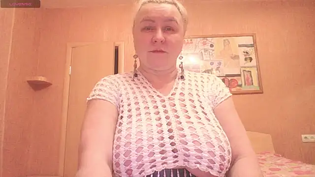 mira robinsonnn online show from 03/22/26, 04:30