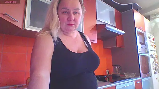 mira robinsonnn online show from 02/15/26, 11:09