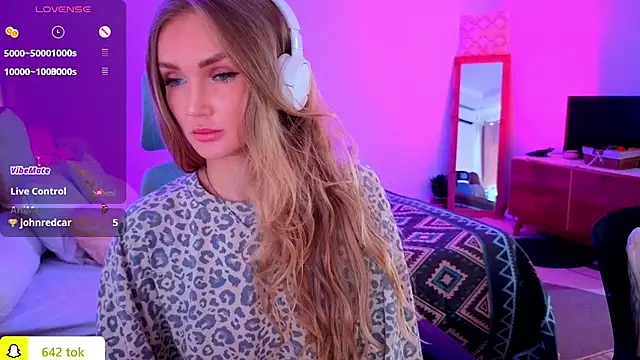 PrincessVS online show from 10/23/25, 03:27