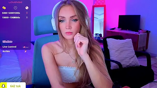 PrincessVS online show from 10/27/25, 03:29