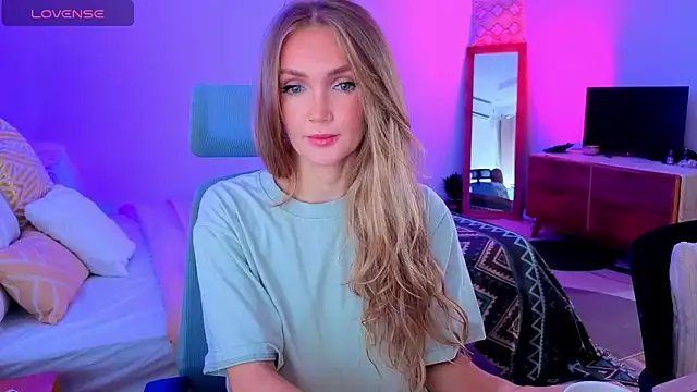 PrincessVS online show from 10/25/25, 03:49