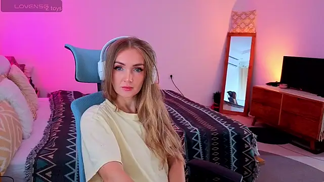 PrincessVS online show from 11/08/25, 03:54