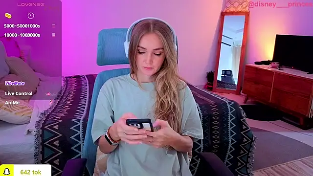 PrincessVS online show from 11/13/25, 03:43