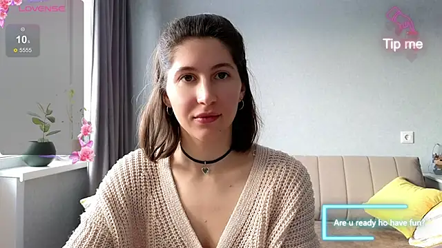 Snapshot of marrycolins chatting on 02/10/25, 04:08 marrycolins online show from 02/10/25, 04:08