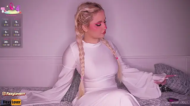 Snapshot of Flexy_Lover chatting on 02/16/26, 02:27 Flexy Lover online show from 02/16/26, 02:27