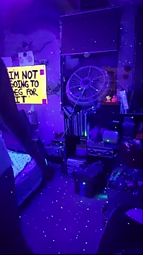 Cloud Master9 online show from 11/08/25, 08:07