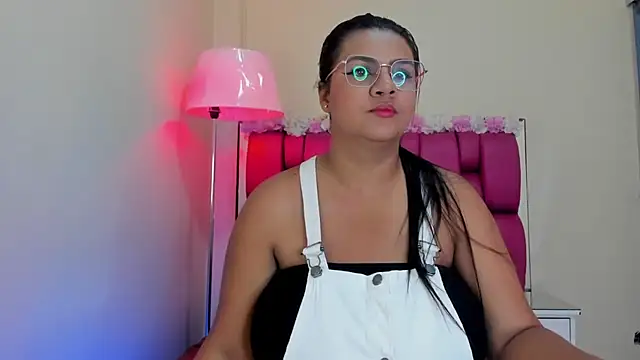 Gabriela Brown online show from 01/31/25, 03:11