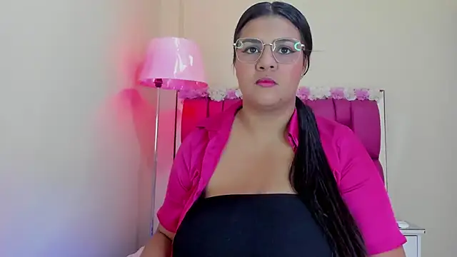 Gabriela Brown online show from 02/01/25, 02:45