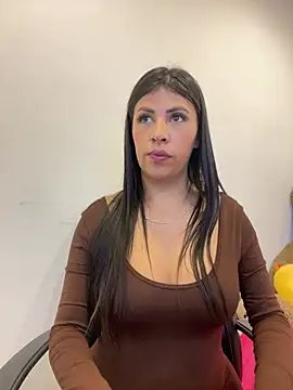 Alanna atm  online show from 05/26/26, 09:51