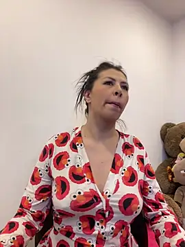 Alanna atm  online show from 04/14/26, 09:03