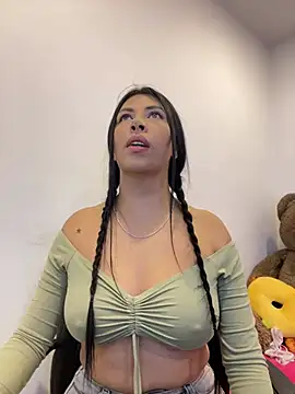 Alanna atm  online show from 06/16/26, 12:49