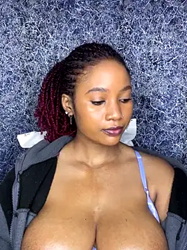 chocogirl01 online show from 09/13/25, 06:57