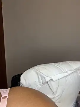 chocogirl01 online show from 01/20/25, 11:54