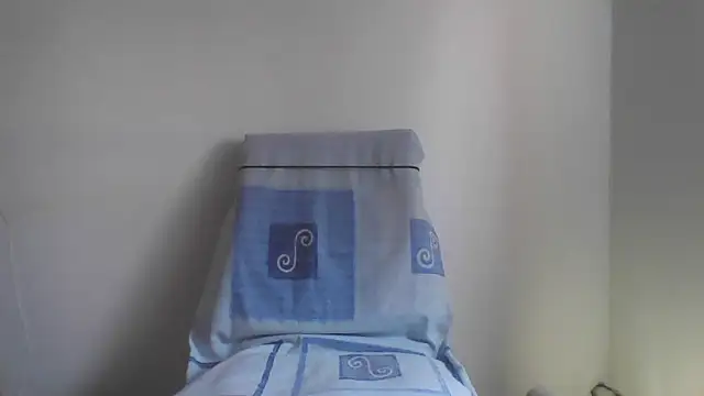 Snapshot of fl3xxx1 chatting on 04/06/26, 09:21 fl3xxx1 online show from 04/06/26, 09:21