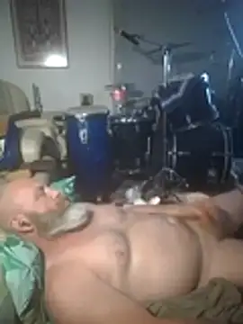 iambradz online show from 11/04/25, 04:22