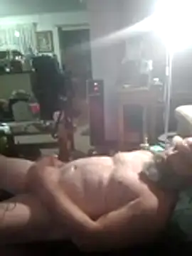 iambradz online show from 11/05/25, 01:36