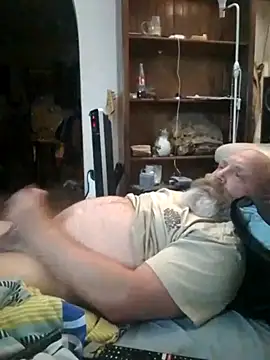 iambradz online show from 12/01/25, 03:24