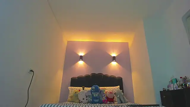 Snapshot of Sofia_Clauss_ chatting on 02/19/26, 03:47 Sofia Clauss online show from 02/19/26, 03:47