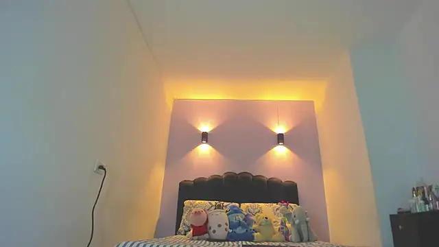 Snapshot of Sofia_Clauss_ chatting on 05/09/26, 04:49 Sofia Clauss online show from 05/09/26, 04:49