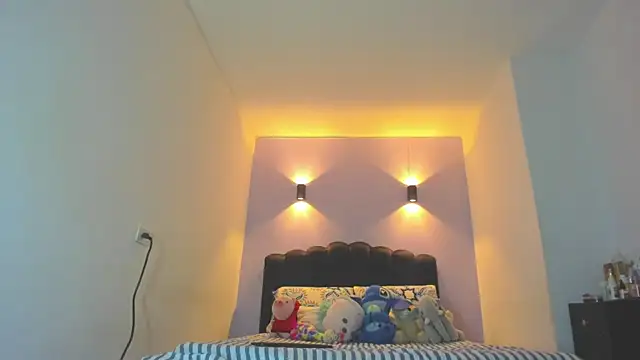Snapshot of Sofia_Clauss_ chatting on 05/06/26, 05:11 Sofia Clauss online show from 05/06/26, 05:11