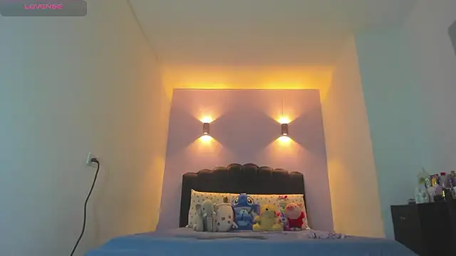 Snapshot of Sofia_Clauss_ chatting on 03/15/26, 04:19 Sofia Clauss online show from 03/15/26, 04:19