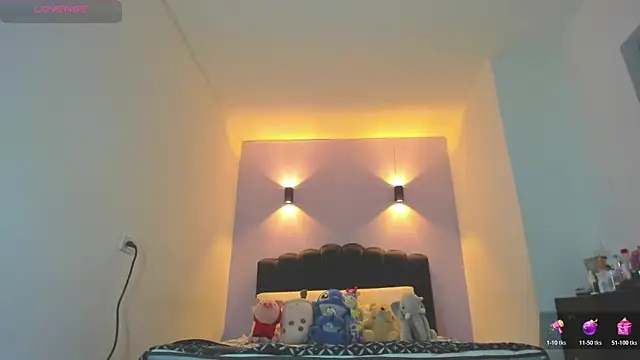 Snapshot of Sofia_Clauss_ chatting on 04/11/26, 05:15 Sofia Clauss online show from 04/11/26, 05:15