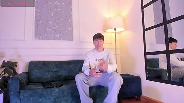 Snapshot of AlessandroDybala chatting on 11/18/25, 12:30 AlessandroDybala online show from 11/18/25, 12:30