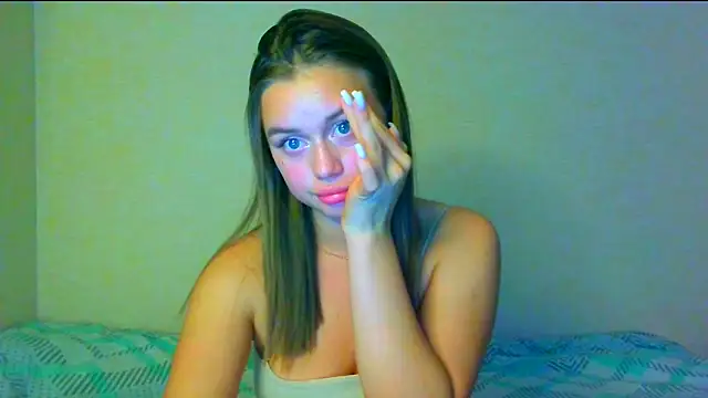 Snapshot of heart_eternity_dilara chatting on 09/18/25, 04:10 heart eternity dilara online show from 09/18/25, 04:10
