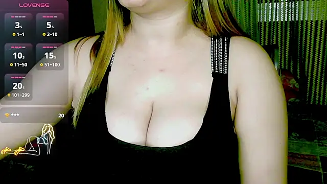 Snapshot of Niyaroy09 chatting on 02/24/25, 05:20 Niyaroy09 online show from 02/24/25, 05:20