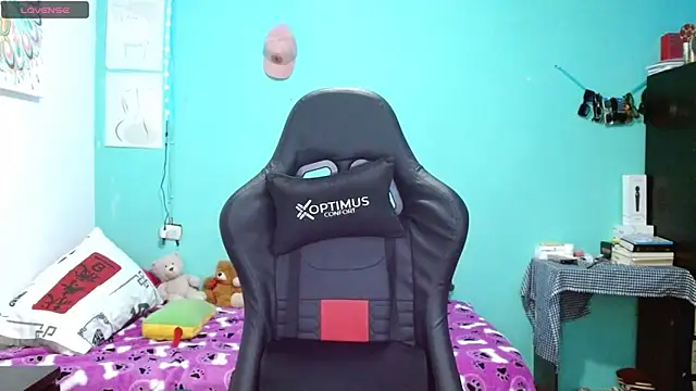 sensitive brunette online show from 02/27/26, 01:50