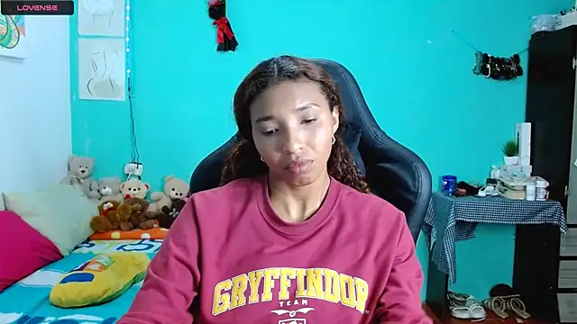 sensitive brunette online show from 01/07/26, 12:15