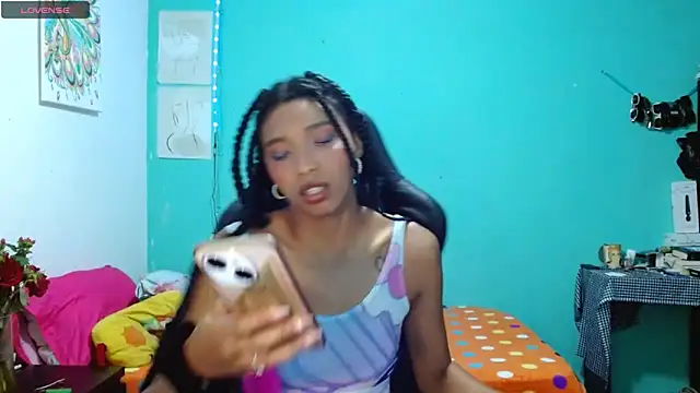 sensitive brunette online show from 04/08/26, 12:56