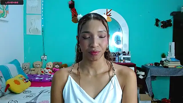 sensitive brunette online show from 12/20/25, 12:57