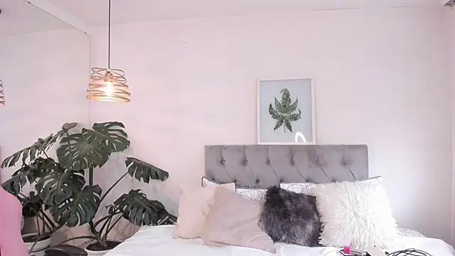 Snapshot of Tom_cooper_ chatting on 11/20/25, 12:17 Tom cooper online show from 11/20/25, 12:17