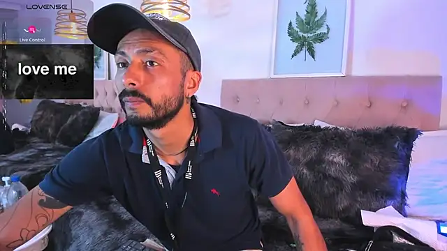 Snapshot of Tom_cooper_ chatting on 09/15/25, 12:49 Tom cooper online show from 09/15/25, 12:49